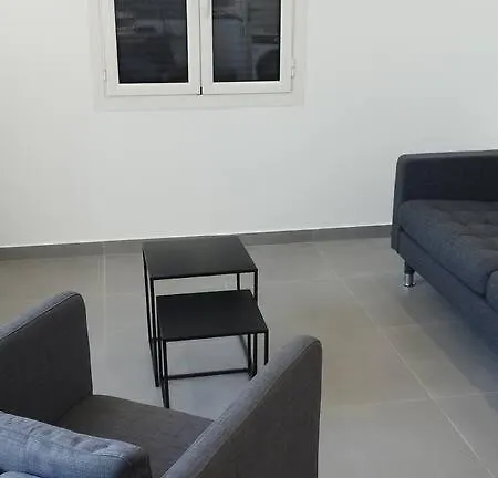 4 P Neuf Dans De , Clim, Parking, Jardin Saint-Laurent-du-Var
