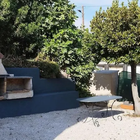 4 P Neuf Dans De , Clim, Parking, Jardin Apartment