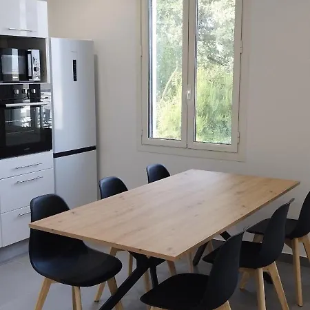Apartment 4 P Neuf Dans De , Clim, Parking, Jardin Saint-Laurent-du-Var